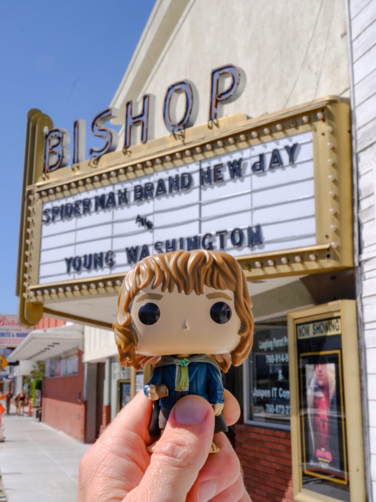 In which Pippin is starved for media…