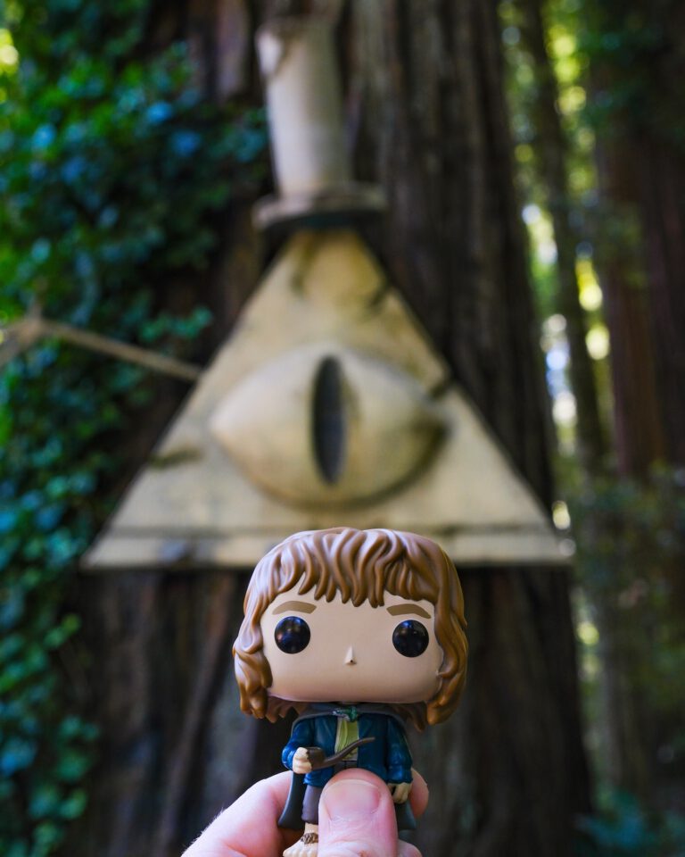 In which Pippin hops fandoms and goes on…